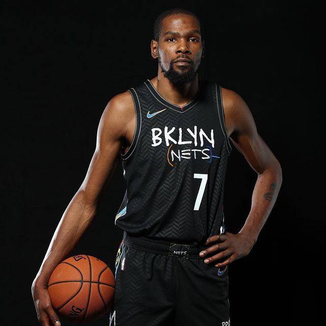 太阳vs掘金前瞻：两队同为背靠背，阵容厚度成比赛胜负手