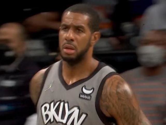 每体：巴萨将在周一前往沙特，阿劳霍可能会随队