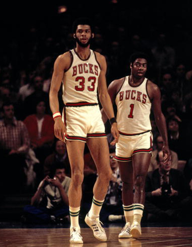 西甲战报：布坎南世界波，米考塔泽建功，黄潜2-0赫塔菲