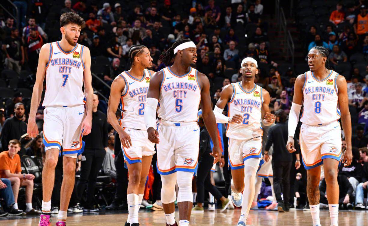 詹姆斯轮休，湖人不敌马刺，赛后数据一览，输球罪人不是东契奇