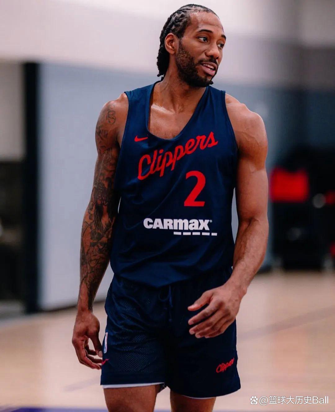 湖人13连胜保持不败，詹姆斯一句话胜过狂砍60+10+18