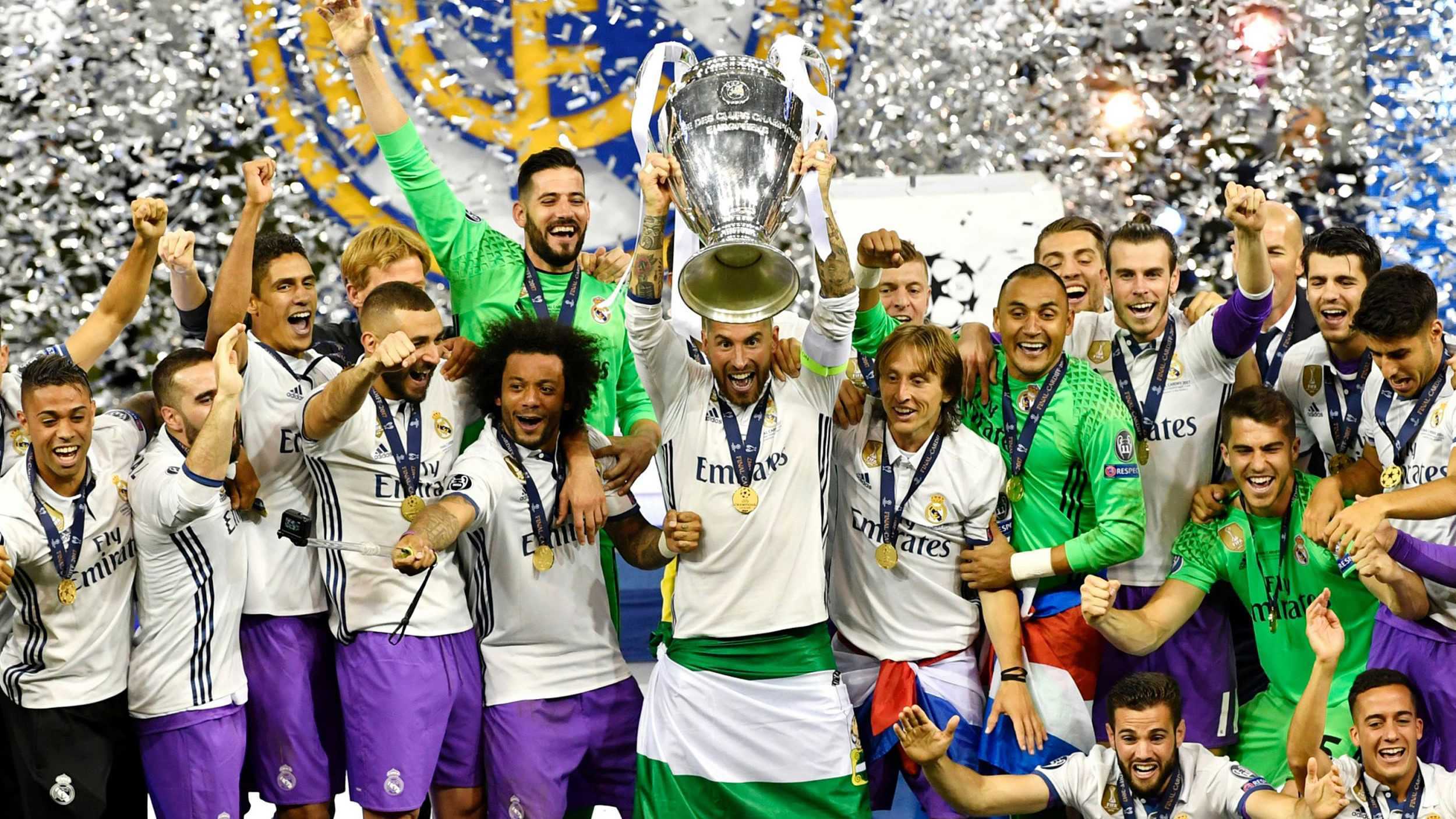 欧文突破防线送出关键助攻