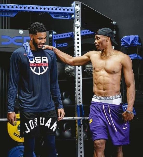 懂球帝2025年6-7月MVP候选出炉：帕尔默领衔，切尔西巴黎各3人