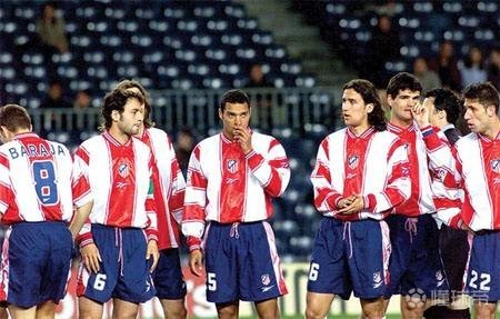 棒球与赞助商业为什么棒球手套上不允许出现过于鲜艳的颜色