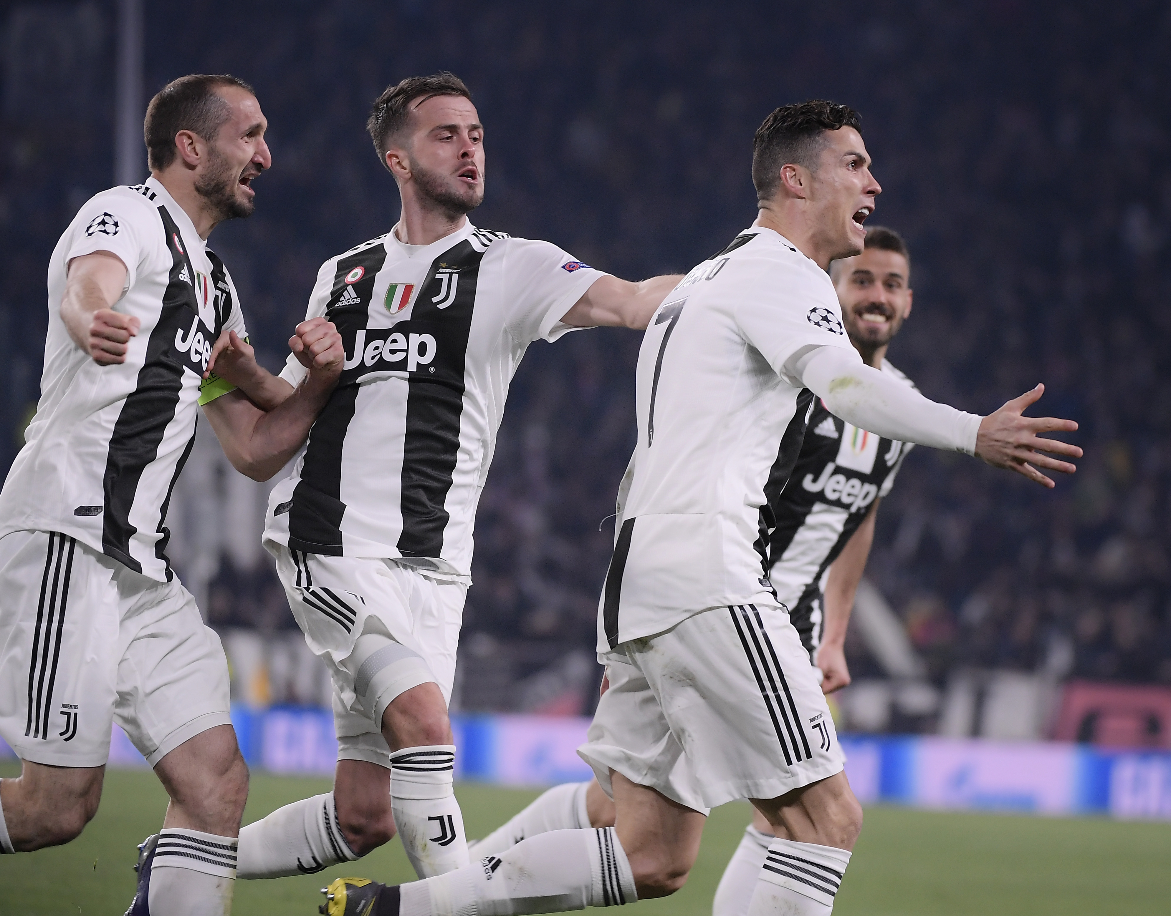 全英羽球赛｜乐娜首圈对台组合 混双签运不佳