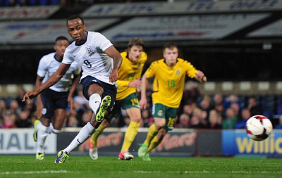 95分钟遭绝杀！U20国足出局：9次冲击世界杯失败，赛后痛哭